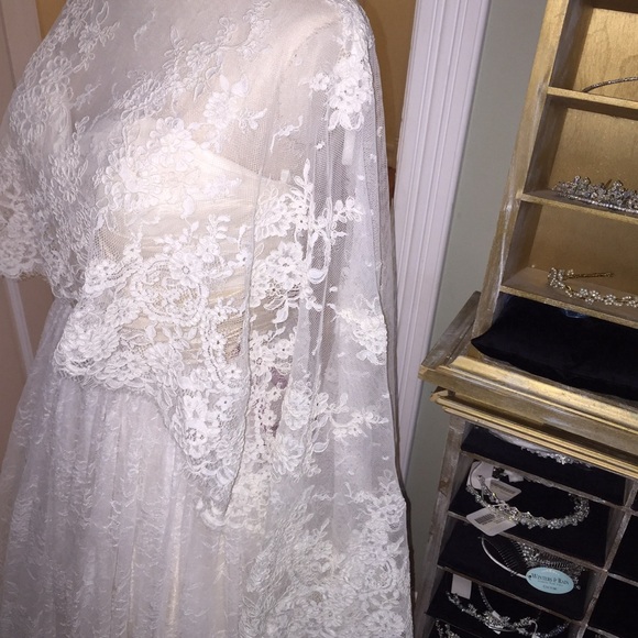 PRONOVIAS Poncho Off White, One Size - Picture 6 of 9